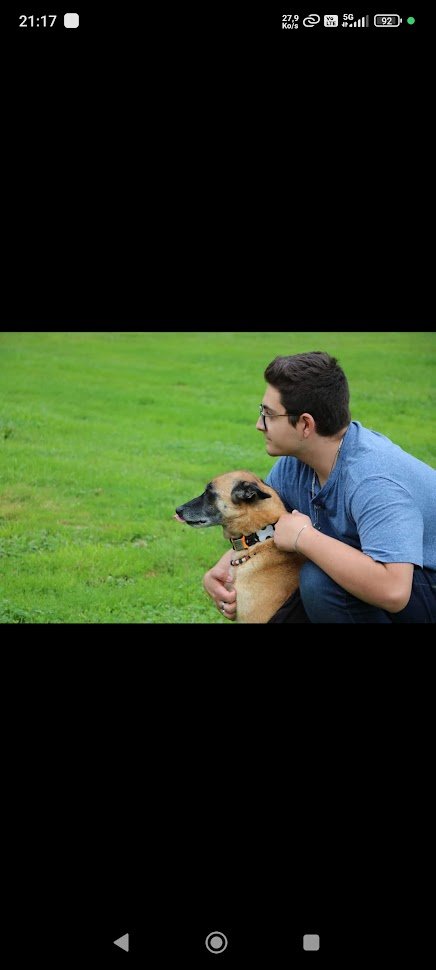 Manaël et son malinois Maya lors d'une séance d'éducation